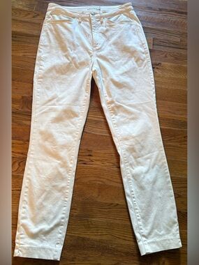 Peter Millar Women’s Golf Straight Leg High Rise Pants. White, Size 6